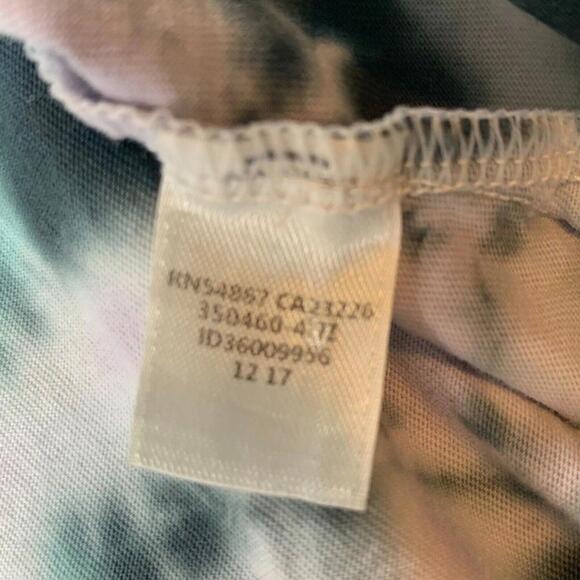 Pink Victoria Secret Womens Tie Dye Long Sleeve Shirt Size XS​​​​ - Picture 4 of 8